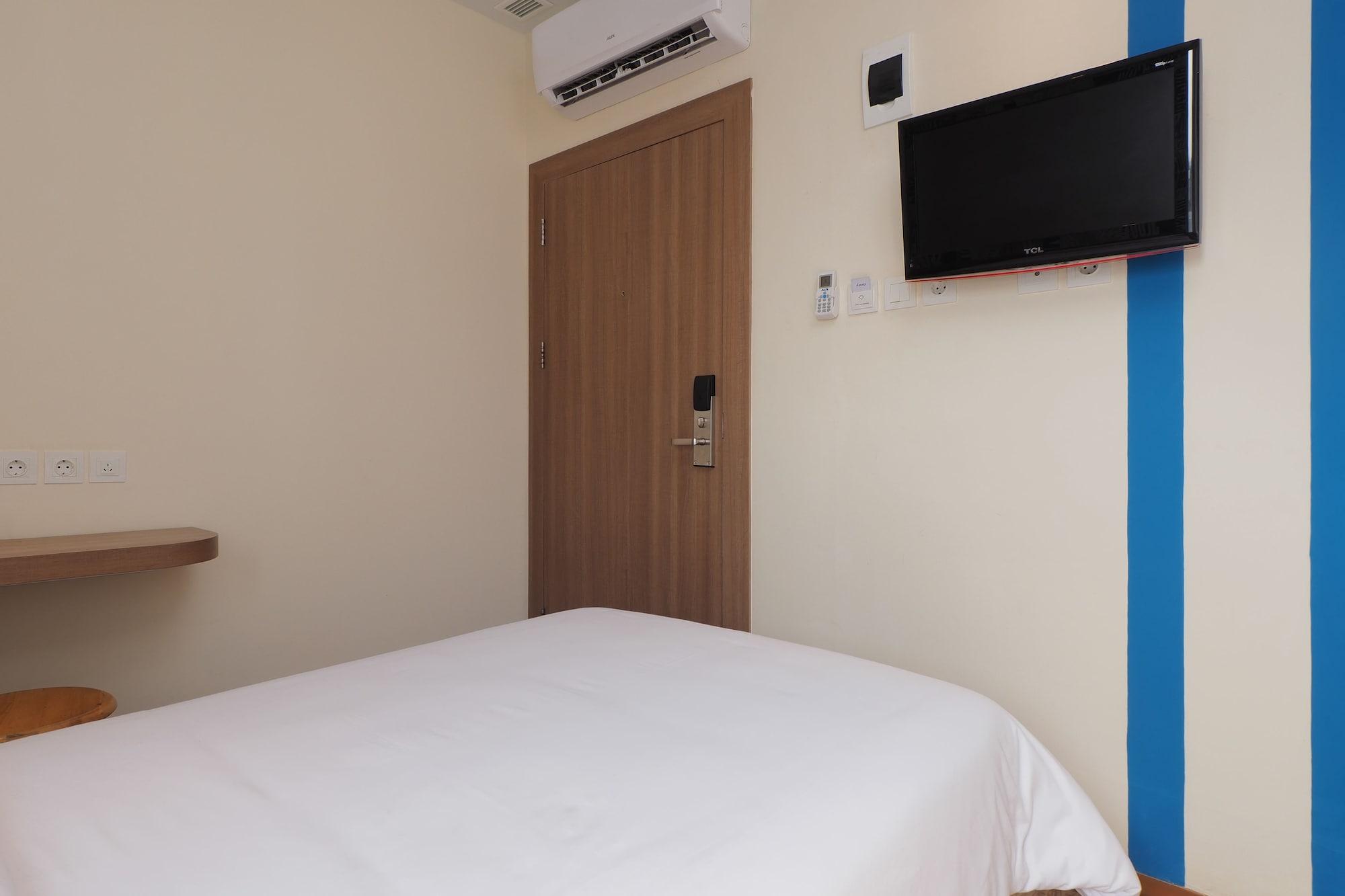 Kama Hotel Medan Exterior foto